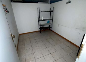 img_3252 - Negozio viale Hambury, 27, Alassio - foto 12