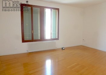 Ufficio corso del popolo, Treviso (zona Centro Storico) - foto 11