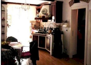 3.jpg - Appartamento all'asta Via Vittorio Veneto 22, Borzonasca - foto 2