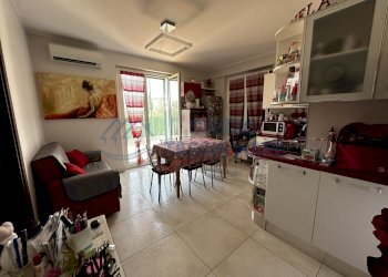 10.JPG - Appartamento Via Pastonchi, Riva Ligure - foto 8