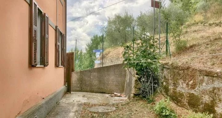 Independent house Aulla - photo 3