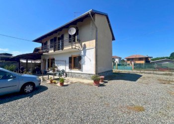 Independent house Via S. Giuseppe, Carisio - photo 1