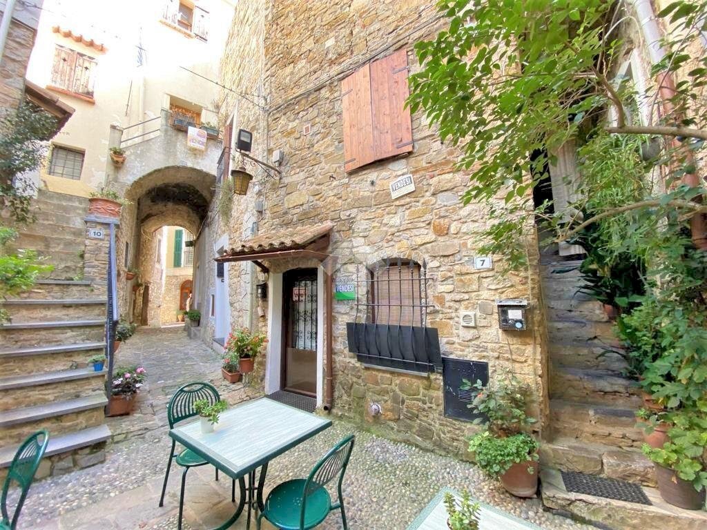 Two-room apartment Via Giuseppe Verdi, Seborga - photo 2