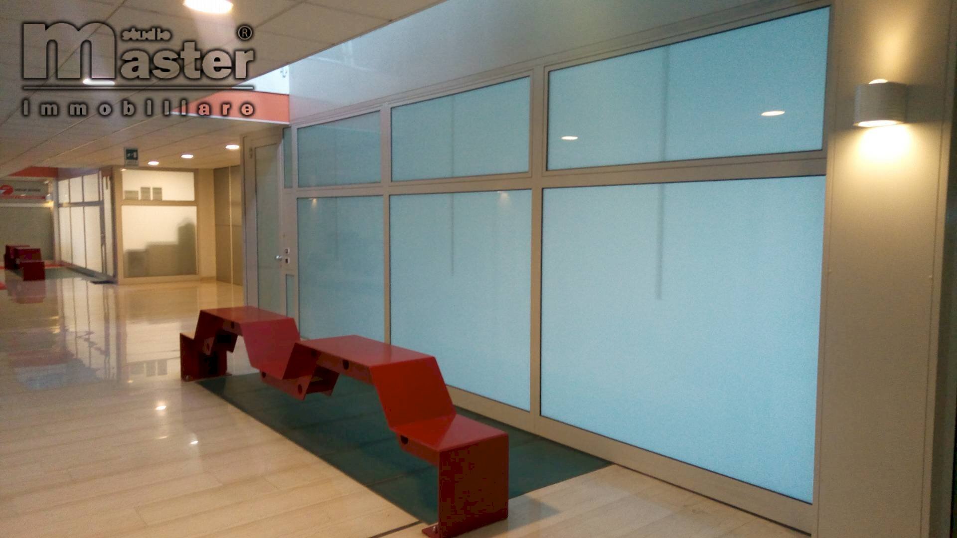 Office via galvani luigi, Spresiano - photo 1