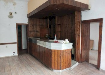 Soggiorno - Negozio via Patrioti Martiri, Dolceacqua - foto 4