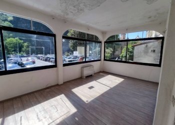 Salone - Negozio via Patrioti Martiri, Dolceacqua - foto 11