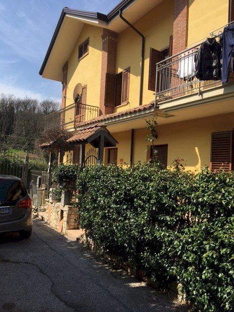 Villa a Schiera Via San Candida Ortali, San Michele di Serino - foto 2