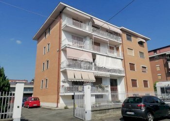 Box Via san francesco d' assisi, Ciriè - photo 1