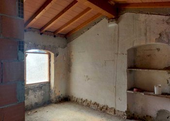 ca18.jpg - Townhouse Castelnuovo Magra - photo 18
