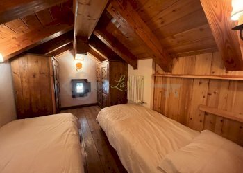 AFFITTO COURMAYEUR: camera doppia - Appartamento Regione Belvedere 4, Courmayeur - foto 19