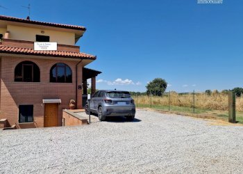 02.jpg - Casa indipendente Via Trasimeno, Castiglione del Lago - foto 2