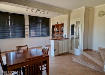 21.jpg - Casa indipendente Via Trasimeno, Castiglione del Lago - foto 21