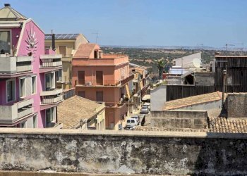 IMG-20240802-WA0017.jpg - Appartamento Via Vittorio Emanuele III 288, Canicattini Bagni - foto 14