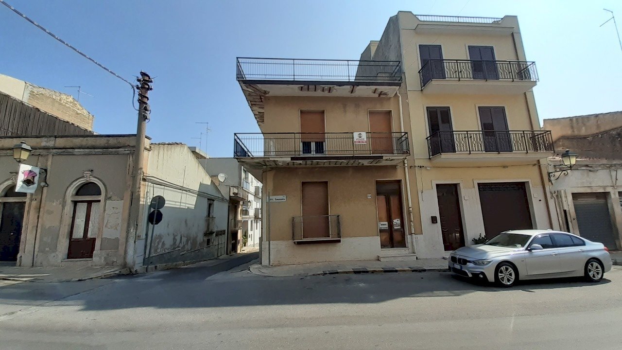 esterno 1 - Villa Via Vittorio Emanuele III 374, Canicattini Bagni - foto 1