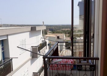 20240726_100028.jpg - Villa Via Vittorio Emanuele III 374, Canicattini Bagni - foto 21