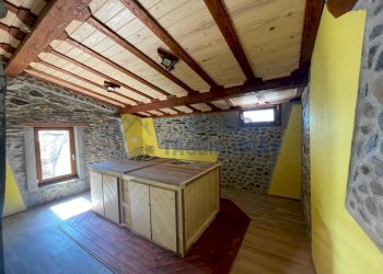 Immagine WhatsApp 2024-08-05 ore 12.24.47_86249f45 - Porzione di casa Via Emanuelli, Molini di Triora - foto 1