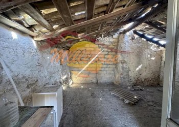 1f48cb83-e39f-41b5-9735-c08505231619.jpeg - Rustic VIA LUIGI MONTI, Siracusa - photo 3