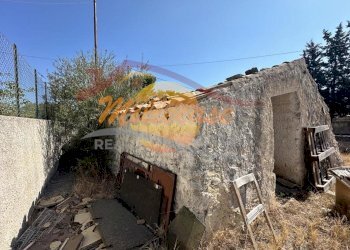 bb89024c-1b25-4fcd-8304-d1bbb0c3c2cb.jpeg - Rustic VIA LUIGI MONTI, Siracusa - photo 24