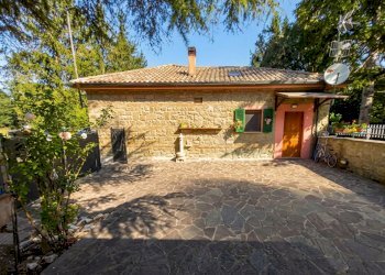 Gemini_Generated_Image_4oyiw14oyiw14oyi.png - Townhouse Via G. Donegani 93, Novafeltria - photo 3