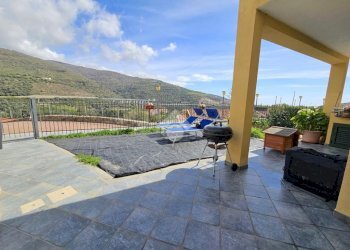 Bilocale Strada per I piani, Castellaro - foto 1