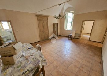 Four-room apartment Via roma, Ceriana - photo 2