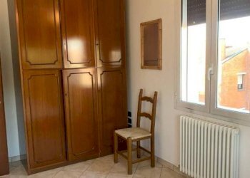 Camera da letto - Trilocale via Savona, 1, Bologna (zona Mazzini) - foto 5
