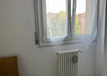 Camera da letto - Appartamento via Tommaso Salvini, 2, Bologna (zona San Donato) - foto 11