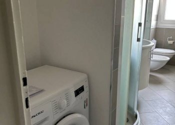 bagno - Appartamento via Tommaso Salvini, 2, Bologna (zona San Donato) - foto 12