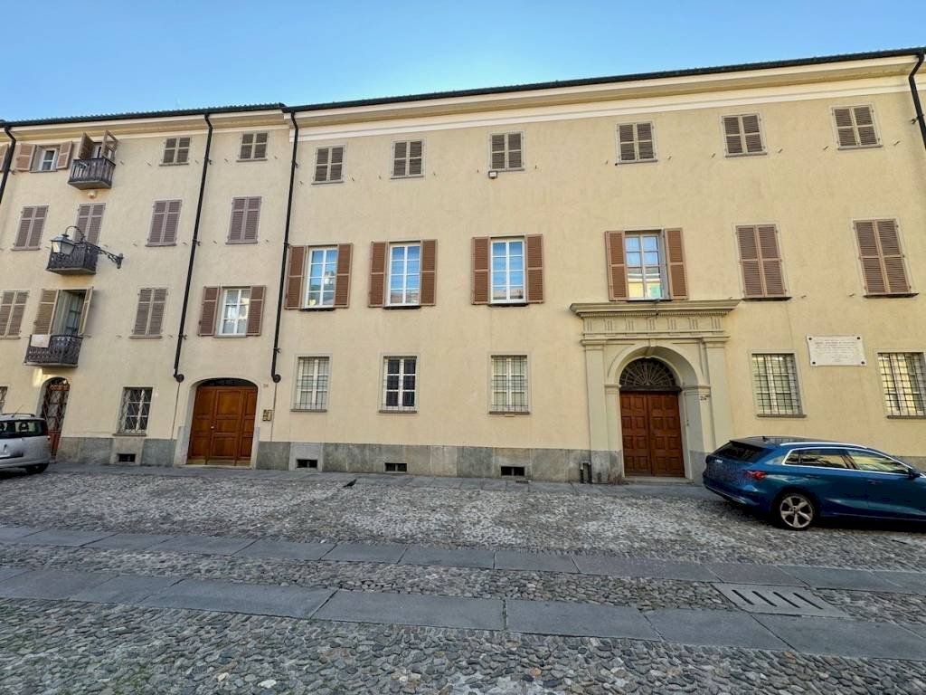 facciata - Appartamento via Amedeo Avogadro di Quaregna, 26, Biella - foto 2