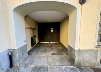 ingresso - Appartamento via Amedeo Avogadro di Quaregna, 26, Biella - foto 5