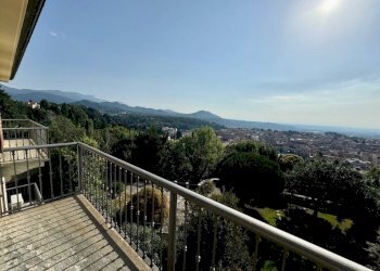balcone - Appartamento via Amedeo Avogadro di Quaregna, 26, Biella - foto 19