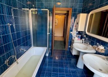 bagno - Appartamento via Amedeo Avogadro di Quaregna, 26, Biella - foto 32