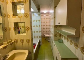 bagno - Appartamento via Amedeo Avogadro di Quaregna, 26, Biella - foto 35