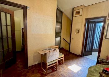 corridoio - Appartamento via Amedeo Avogadro di Quaregna, 26, Biella - foto 40
