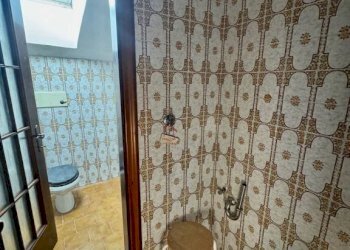 bagno - Appartamento via Amedeo Avogadro di Quaregna, 26, Biella - foto 44