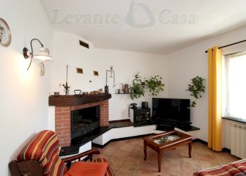 05.jpg - Villa Avegno - foto 6