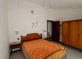 14.jpg - Villa Avegno - foto 16