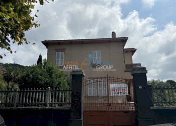 IMG_6627.JPG - Villa Viale Stazione 54, Massa - foto 10