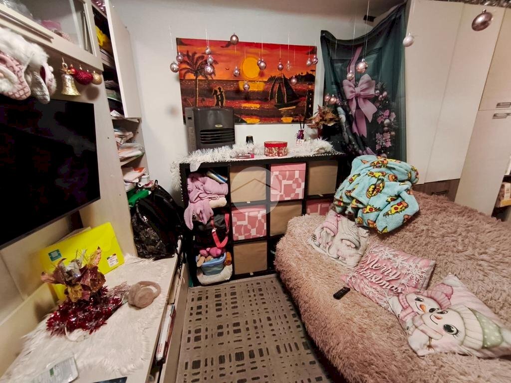 Three-room apartment Via Germano Jori, Genova (neighborhood Certosa) - photo 3