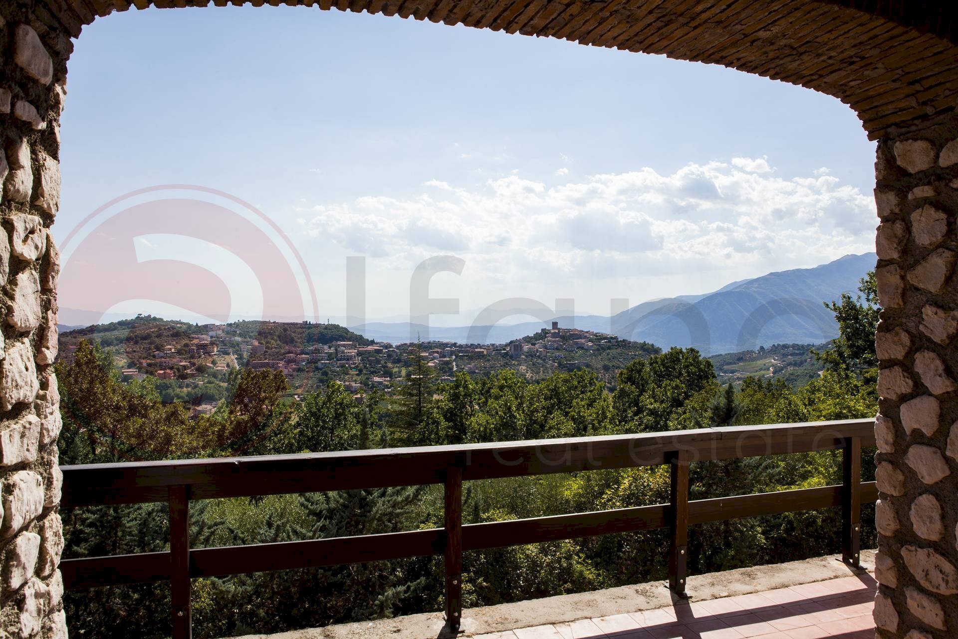 Hotel - Accommodation facility Via Colle Polmone, Campoli Appennino - photo 3