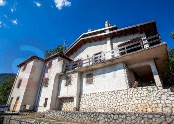 Hotel - Accommodation facility Via Colle Polmone, Campoli Appennino - photo 11