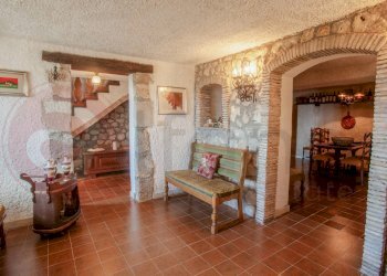 Hotel - Accommodation facility Via Colle Polmone, Campoli Appennino - photo 19