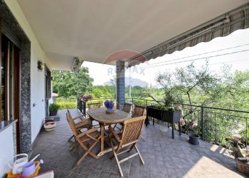 Casa indipendente via moncucco, Veniano - foto 10