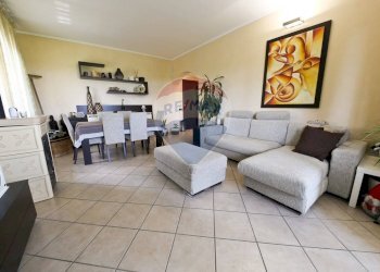 Casa indipendente via moncucco, Veniano - foto 13