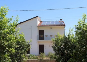 Facciata - Villa contrada Corvisiero, Rocca Imperiale - foto 3