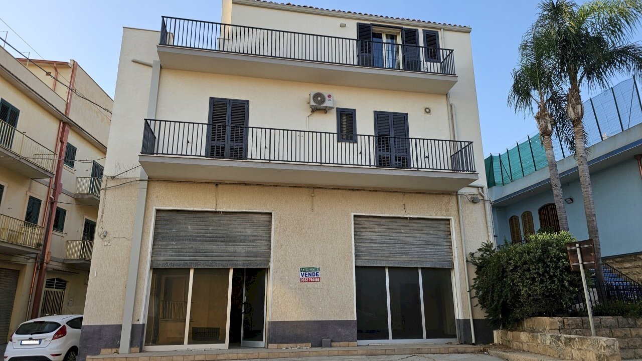 1.jpg - Warehouse Via Sanremo 1703, Scicli - photo 1