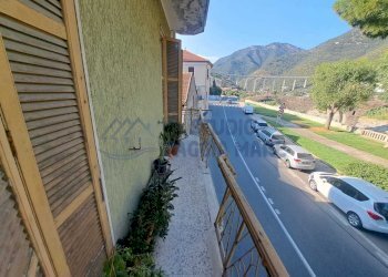 Immagine WhatsApp 2024-08-07 ore 10.42.53_abb0b556 - Trilocale Via Arginatura, Taggia - foto 1