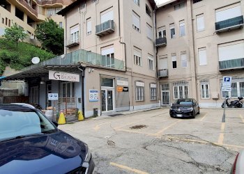 Negozio Via Arò, 66, Asti - foto 13