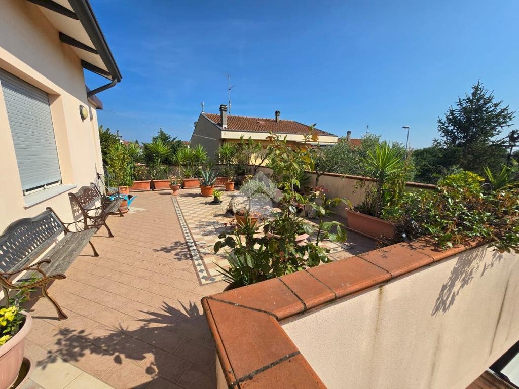 Portion of a house Zona Orsoleto, Rimini - photo 3