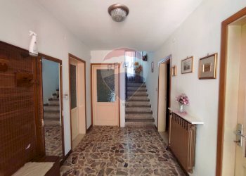 Casa indipendente Costa Volpino - foto 8